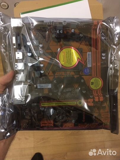 Красивая новая материнская плата AM4 A320