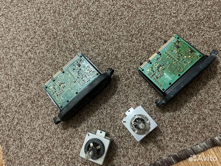 Блоки розжига и лампочки на bmw f30