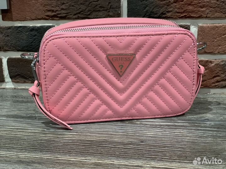 Клатч женский Guess