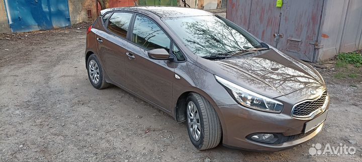 Kia Ceed 1.6 AT, 2012, 330 000 км