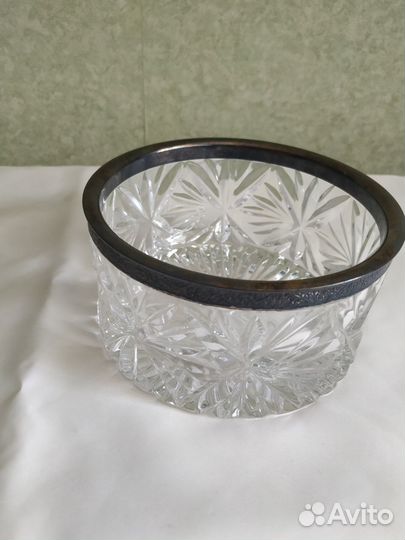 Салатник хрустальный в металле и без