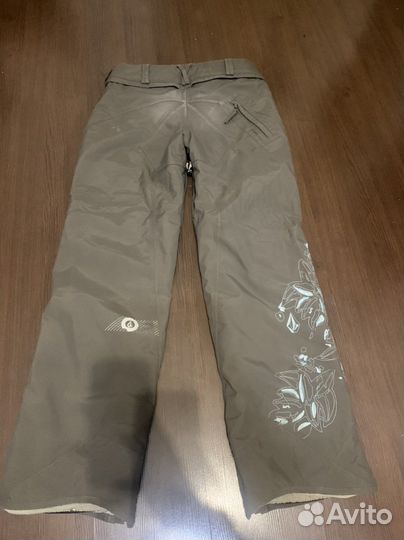 Штаны для сноуборда женские