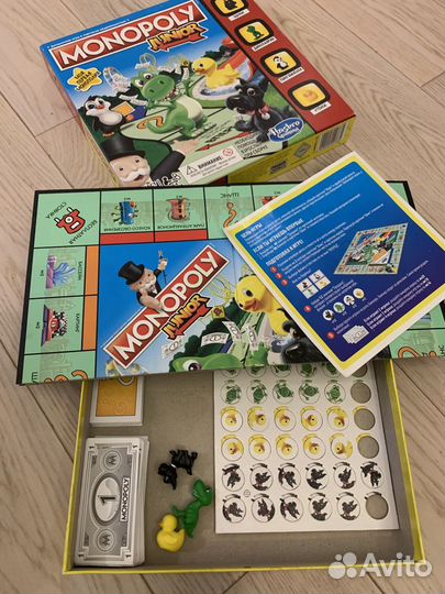 Настольная игра монополия Monopoly Junior 4+
