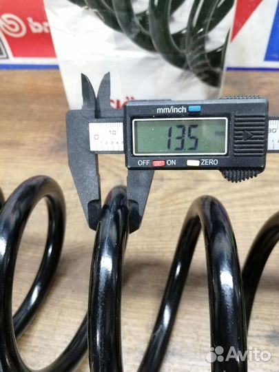 Пара новых задних пружин lesjöfors Ауди 100/А6 С4