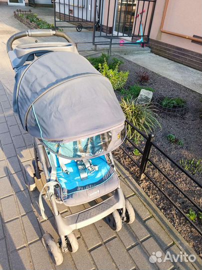 Прогулочная коляска