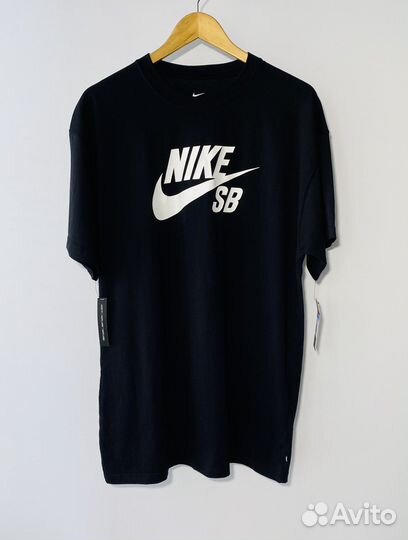 Новая футболка Nike SB