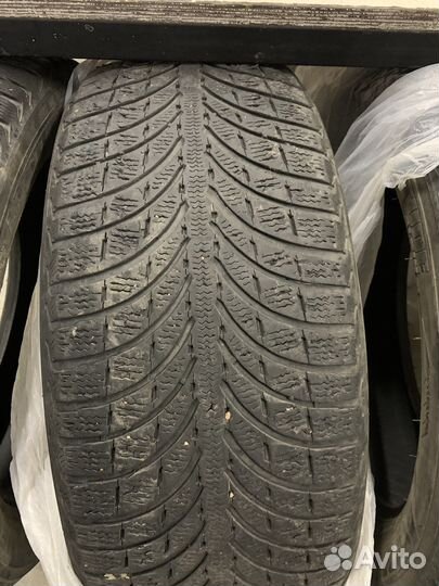Michelin Latitude Alpin 235/55 R19