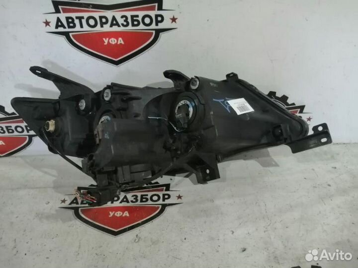 Фара галогеновая левая Mitsubishi Outlander CW