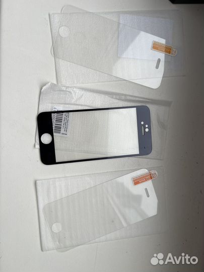 Защитное стекло на iPhone 5