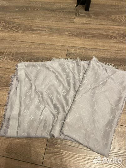 Палантин Louis Vuitton 143/180