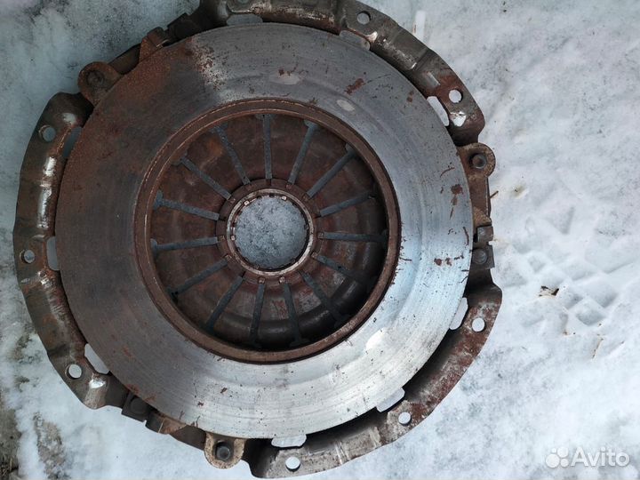 Корзина сцепления