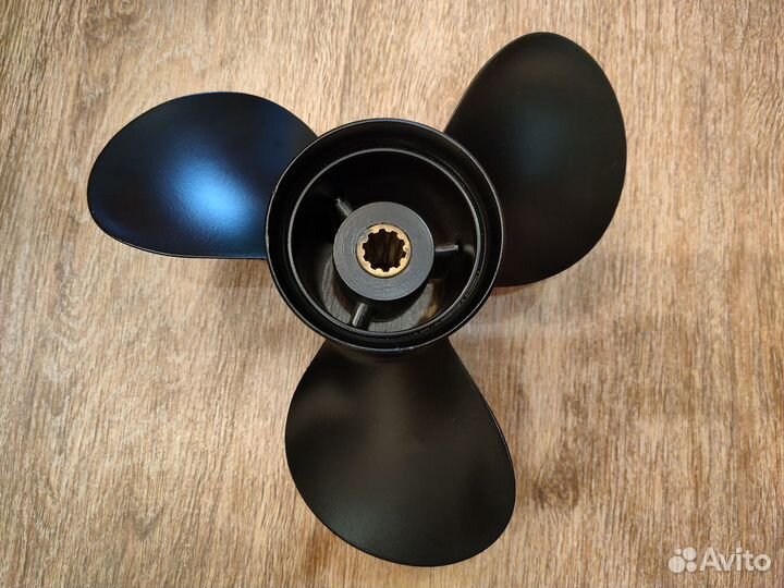 Гребной винт Tohatsu Mercury 25-30 сил шаг 10