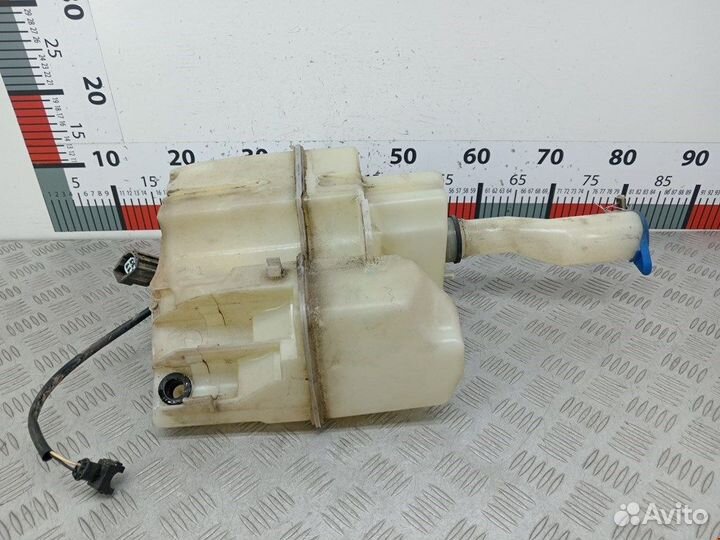 Бачок омывателя лобового стекла Volvo S80