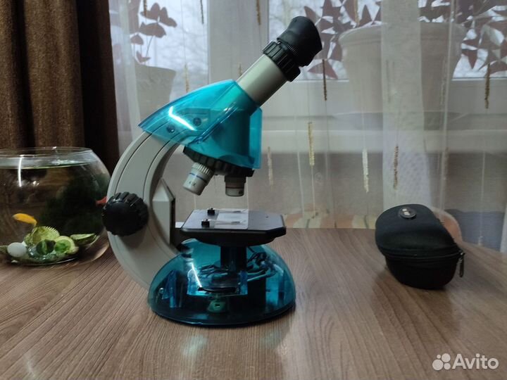 Микроскоп биологический
