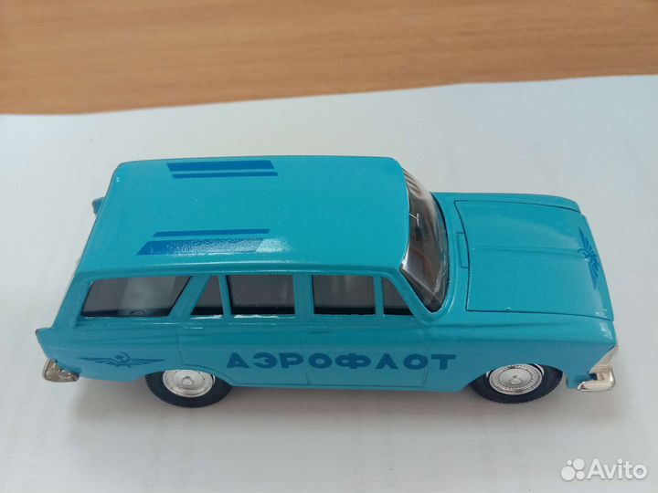 Модель автомобиля Москвич 426