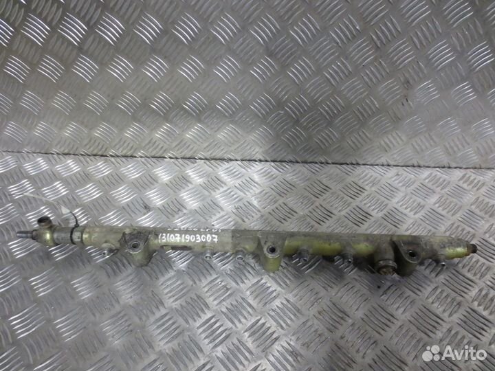 Топливно-распределительная рампа MAN 51103116058