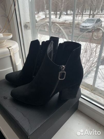 Сапоги женские