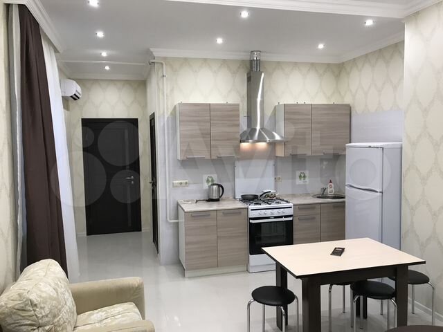 2-к. квартира, 50 м², 1/3 эт.