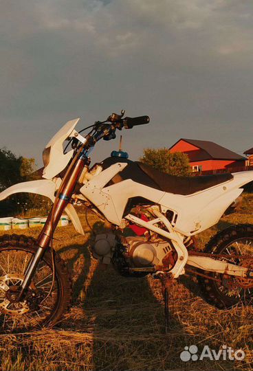 Пит байк Motoland apex 125