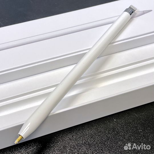 Apple Pencil 1 (Новый, не заряжается)