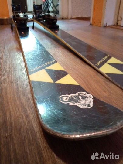 Горные лыжи fischer