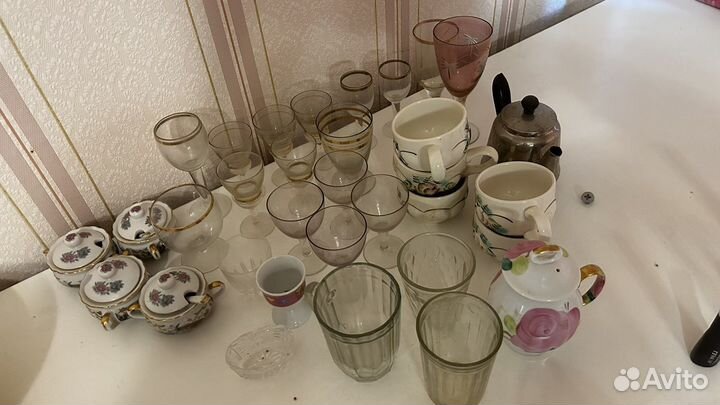 Рюмки стаканы чашки посуда