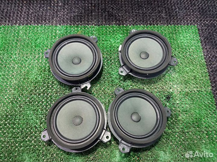 Динамик Toyota Hilux