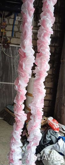 Лента на капот