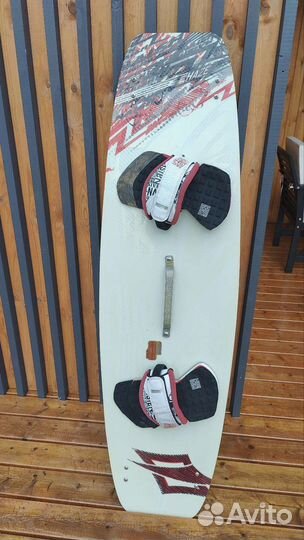 Кайтборд Naish Haze 136 + чехол