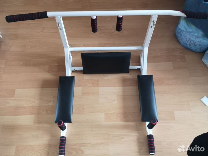 Турник настенный 3 в 1 бу