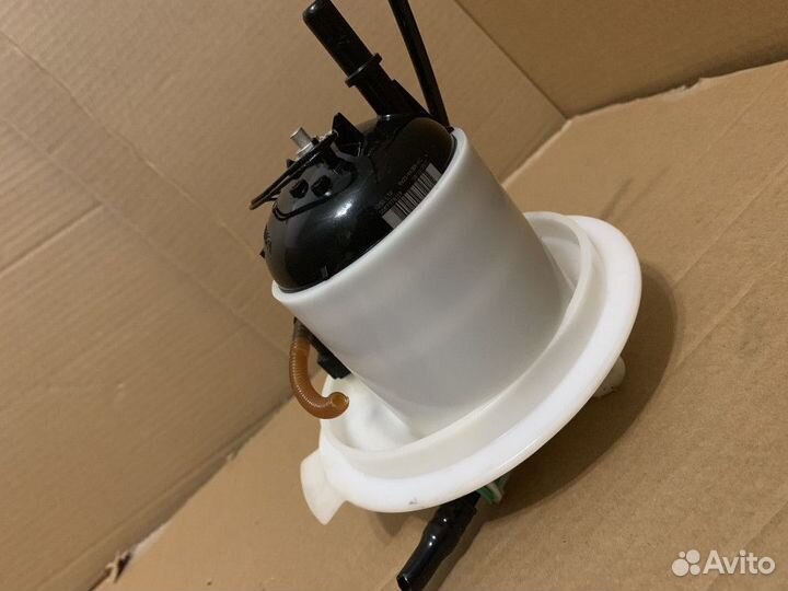 Насос топливный в бак Jaguar XF X250 2010