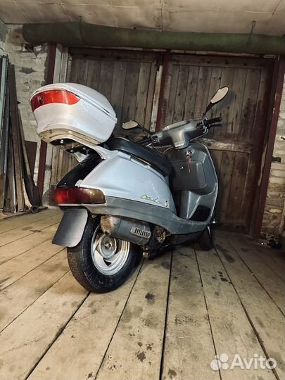 Honda lead 50