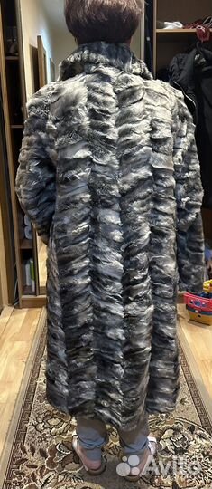 Шуба из каракуля