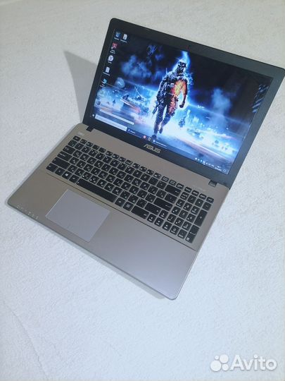 Мощный Asus игровой(ssd/fx- 4ядер/10/две видеокарт