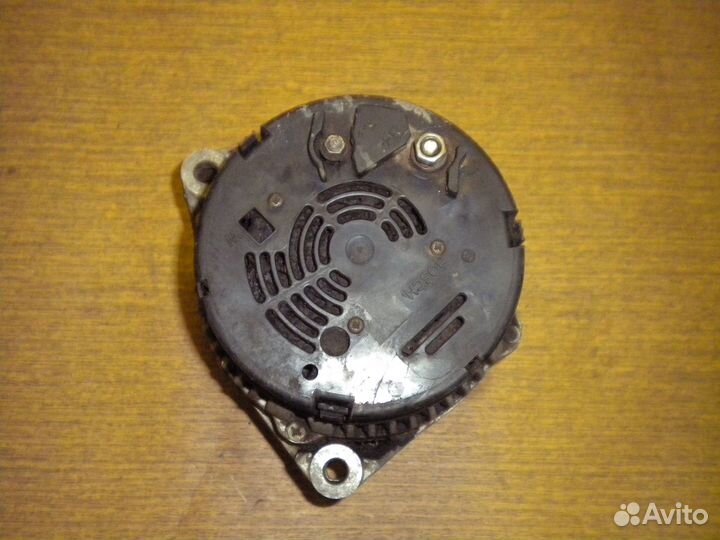 Генератор SsangYong Musso 2.3 бензин