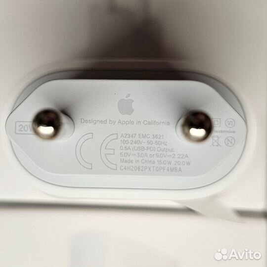 Блок питания Apple 20w