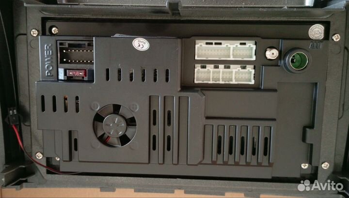 Магнитола Toyota Corolla Verso 4/64