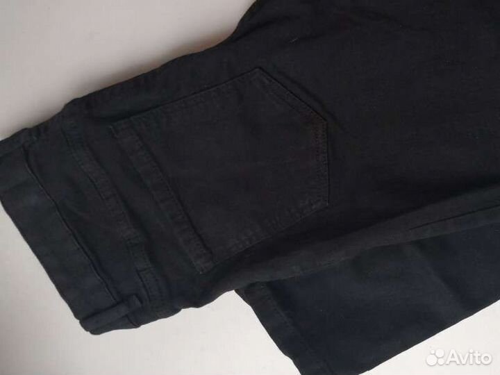 Джинсы новые