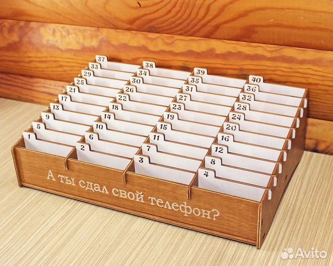 Подставка для телефонов