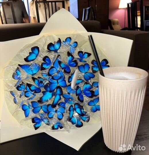 Букет из бабочек 2023