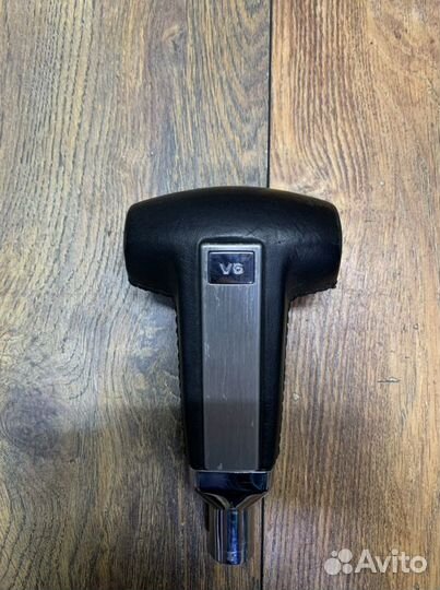 VW Touareg Рукоятка кулисы кпп