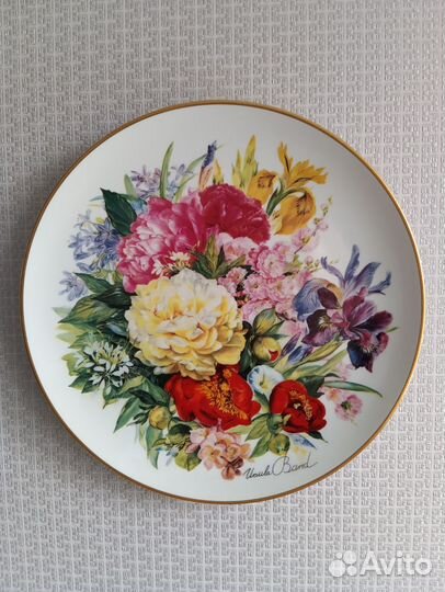 Настенные тарелки Цветы Гранд финале