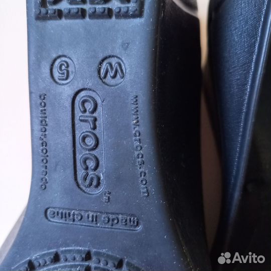 Туфли Crocs 35 p черные(маломерят на размер)