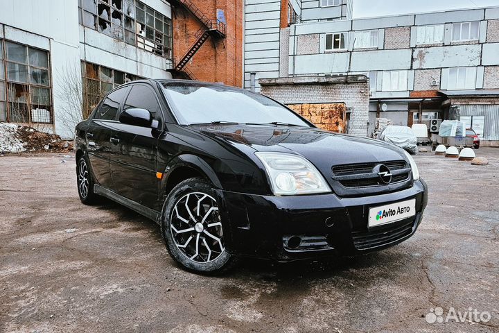 Opel Vectra 1.8 МТ, 2004, 300 000 км