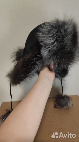 Шапка-ушанка с натуральным мехом