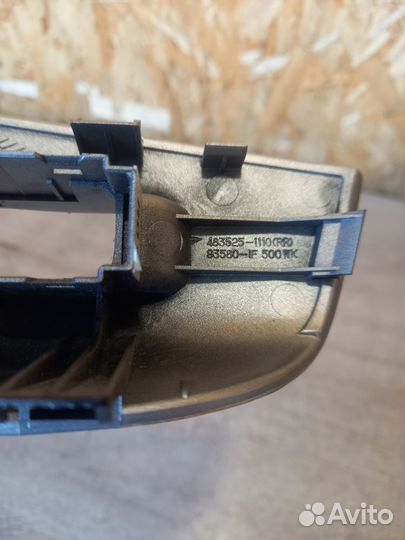 Накладка двери задней правой Kia Sportage 2