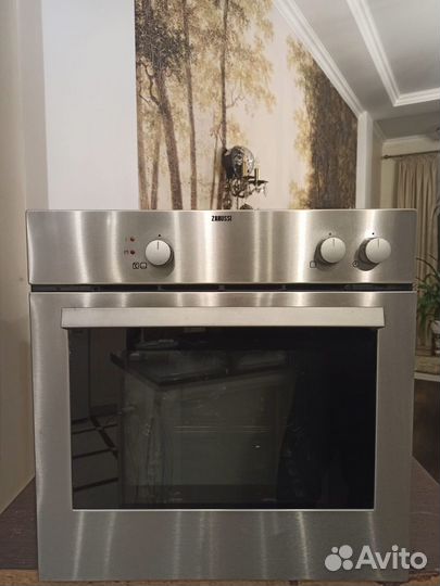 Газовый духовой шкаф встраиваемый Zanussi