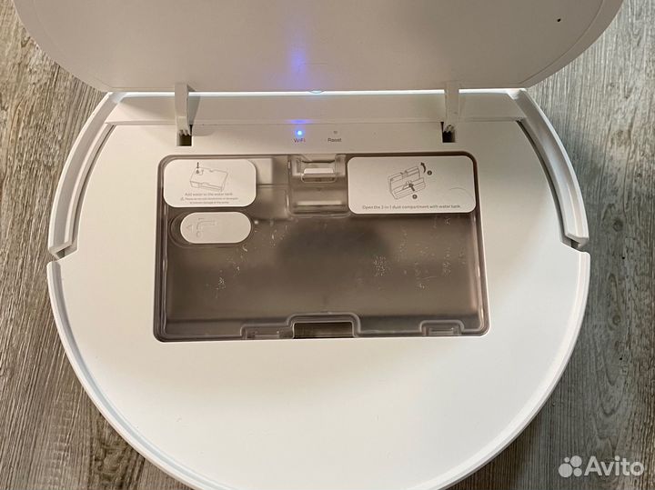Робот-пылесос Xiaomi Mi Robot Vacuum-Mop Essential