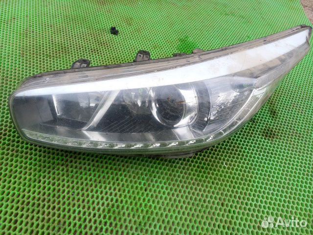Фара Kia Ceed
