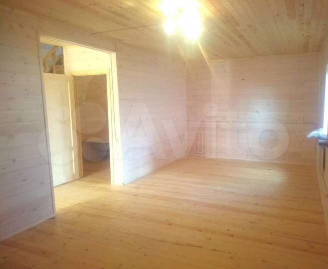 Дом 95 м² на участке 5 сот.